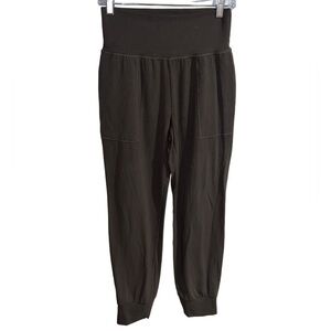 Athleta-Salutation jogger in powervita